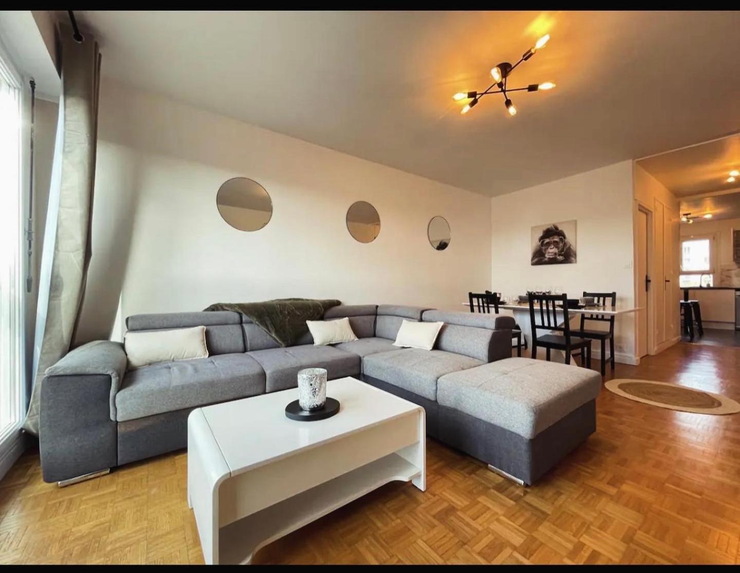 Apartment Le Bary - 10p - 100m2 - Gare - Parking Prive Gratuit Le Mans